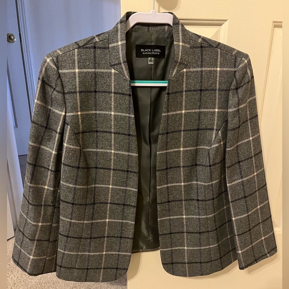 Grey Patterned Blazer